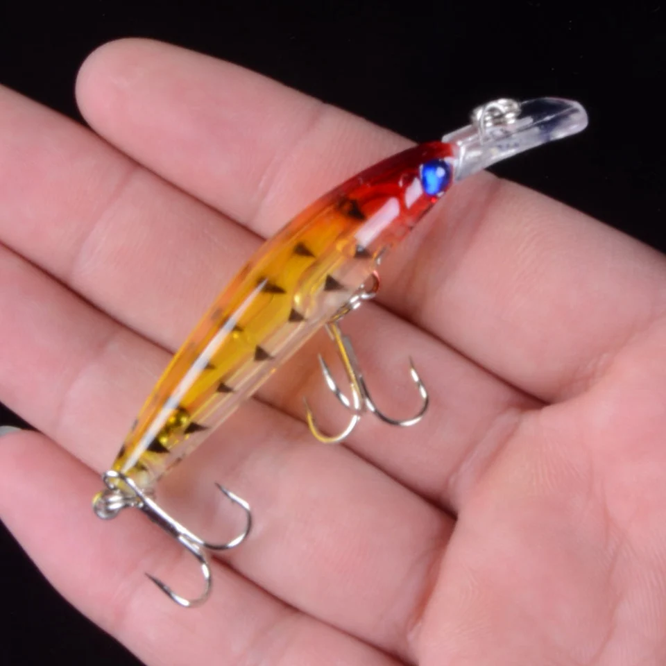 3.9g/7cm Fishing Lures Minnow Hard Wobblers Crankbait 3D Eyes Gold-plated Plastic Laser Reflective Baits Summer Fishing