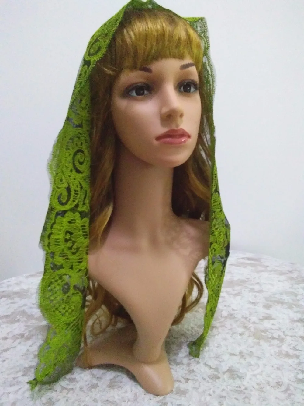 블랙 자수에 녹색 스페인 레이스 Mantilla 베일, 채플 레이스 베일 Mantilla 120*60cm