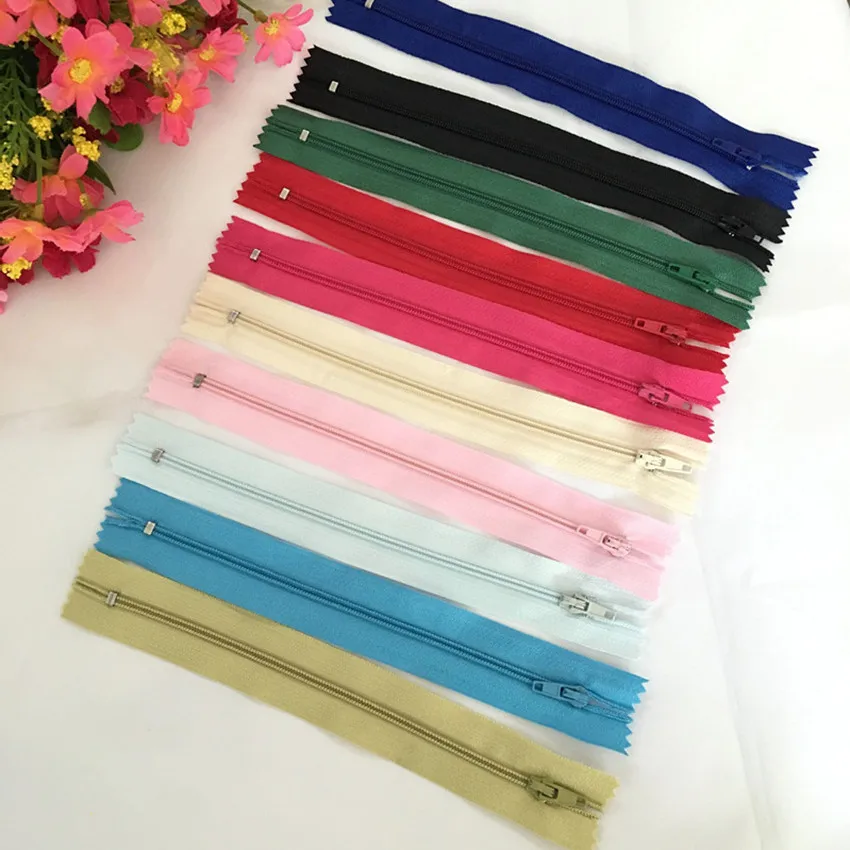 50pcs/ 10pcs 18cm Durable Nylon Closed End Zips Zippers for Sewing (Random Color)    AA7460