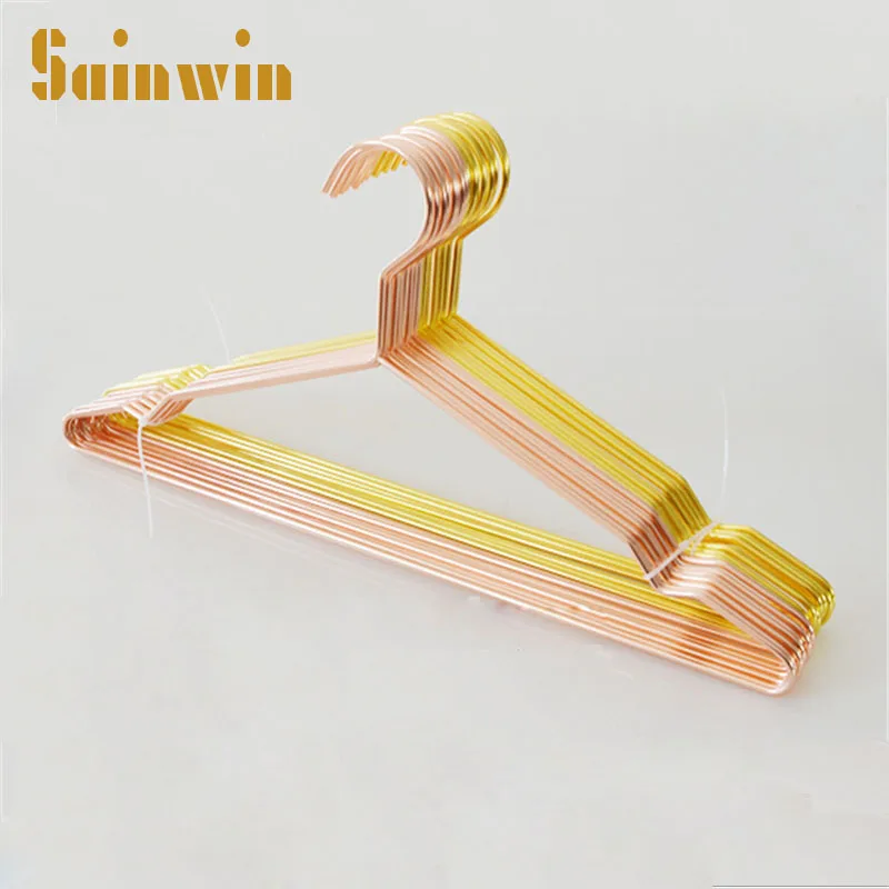 

Sainwin 5pcs/lot Metal Hangers For Clothes Adult Strong Coats Hanger Suit Hanger 42cm