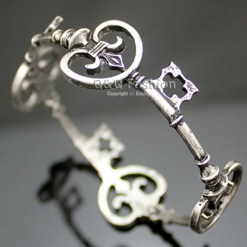 Vintage Viktorianisches Skelettschlüssel-Armband für Damen und Herren, Modischer Glücksbringer-Armreif, Anime HipHop Punk Charm Schmuck, Kreative Accessoires