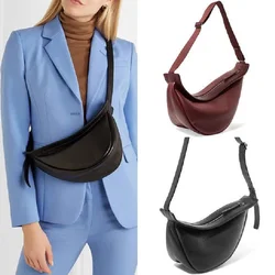 New Banana Bags Moon Shoulder Bag Ladies Leather designer handbags Women Crossbody Messenger Dropshipingm Italy New Styles