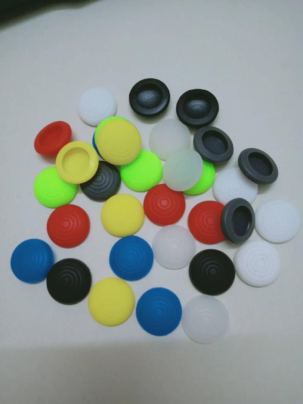 200pcs/lot Non-slip Thread Silicone Analog  Joystick Grip Caps Cases for Doulshock 4 PS4 XBOX 360 PS3 Controller