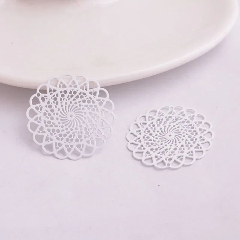 30 Stück AB2642 30mm Runde Filigran-Verbindungsstücke, Blumen-Bedruckte Charms, Verbindungsstücke für DIY-Schmuckherstellung – Detail 11