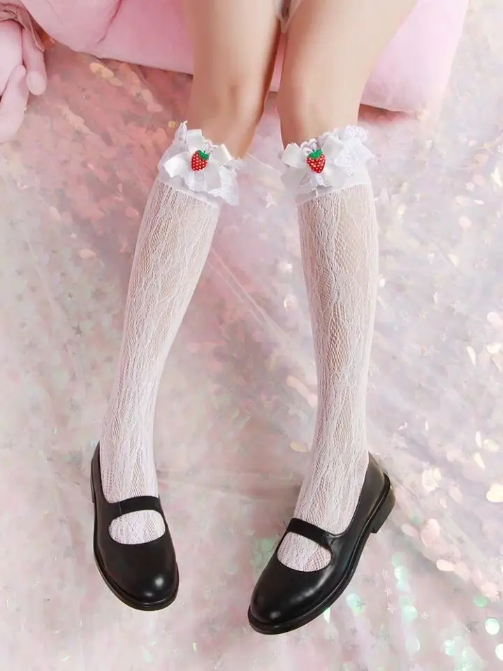 Strawberry diary in the spring and summer lolita girls lace socks, lovely bowknot heap heap socks