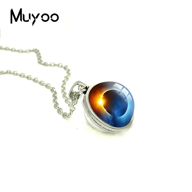 2019 New Solar Eclipse Double Sided Pendant Space Galaxy Necklace Round Glass Dome Cabochon Jewelry