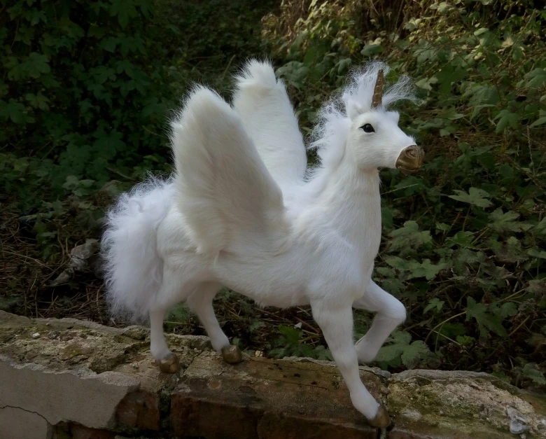 creative simulation wings unicorn toy resin&fur white unicorn doll gift about 32x34x26cm 2052