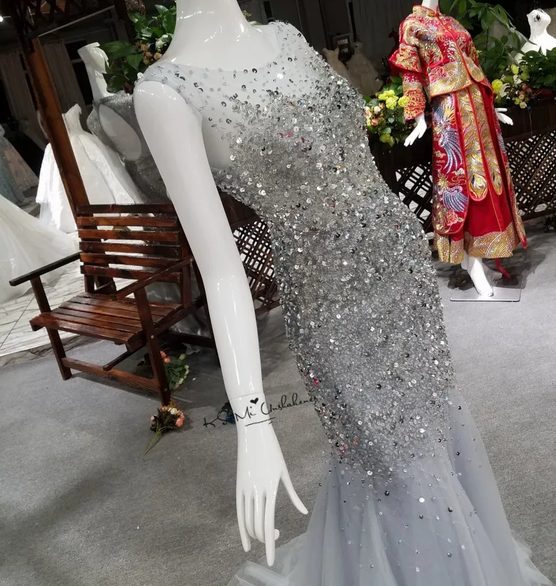 Silver Gray Sparky Luxury Evening Dresses Crystals Beads Women Long Mermaid Prom Party Dress V Back Custom Made Abendkleider