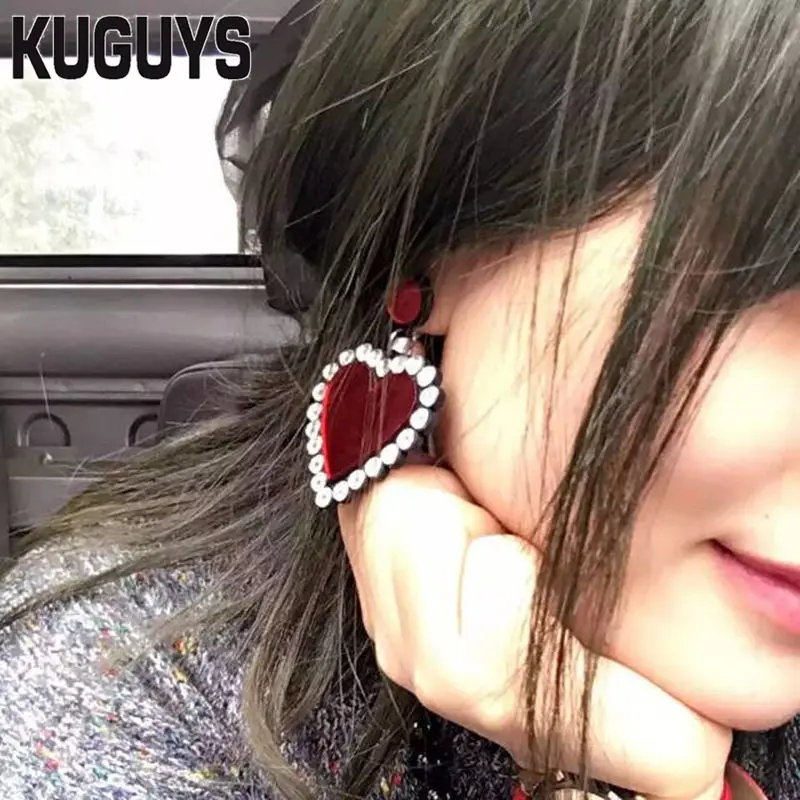 أقراط كبيرة من kumen على شكل قلب أحمر من الأكريليك للسيدات أقراط عصرية من Oorbellen HipHop أقراط Pendientes
