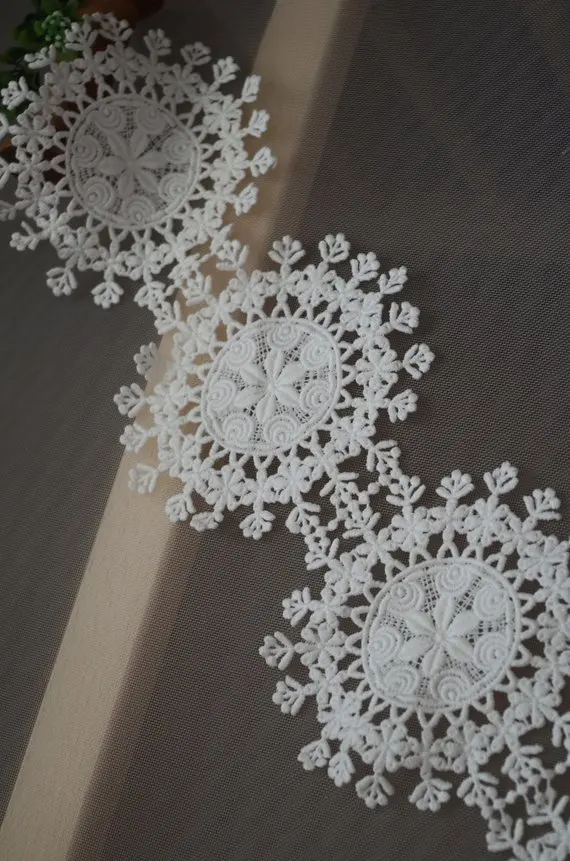 10 Yards Off White Guipure Lace Trim With Snowflakes Venise Lace Trim With Round Floral Patterns Premium French Lace Trim