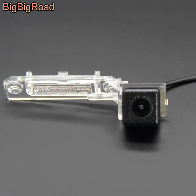 BigBigRoad Car Rear View Camera For Volkswagen Touran Passat B5 B6 LingYu CC Jetta MK3 Caddy Golf Plus Multivan T5 Transporter