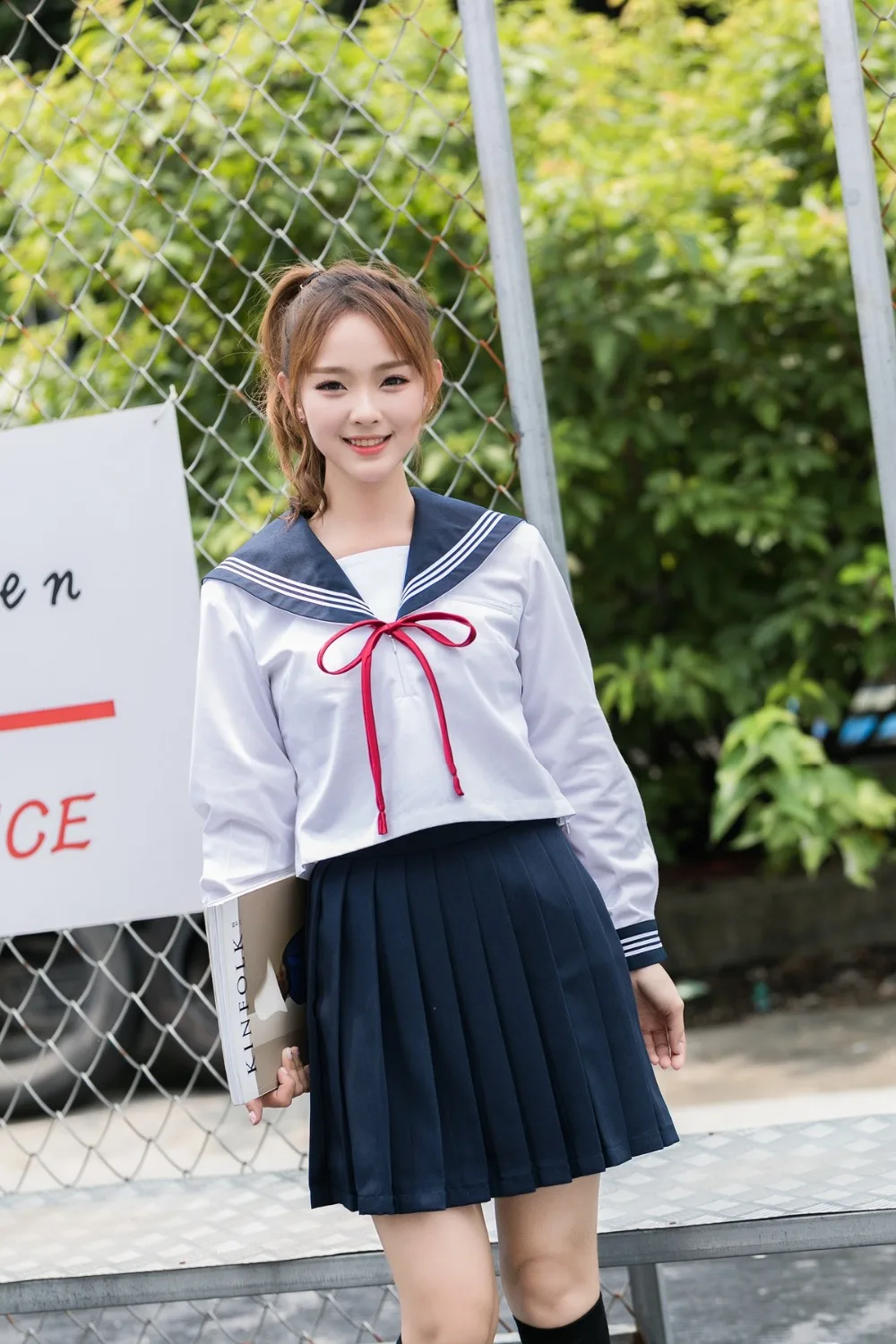 Uniforme JK japonais de style preppy pour filles, costume de marin à la mode, haut blanc avec nœud, jupe plissée bleu marine, cosplay anime, uniformes scolaires