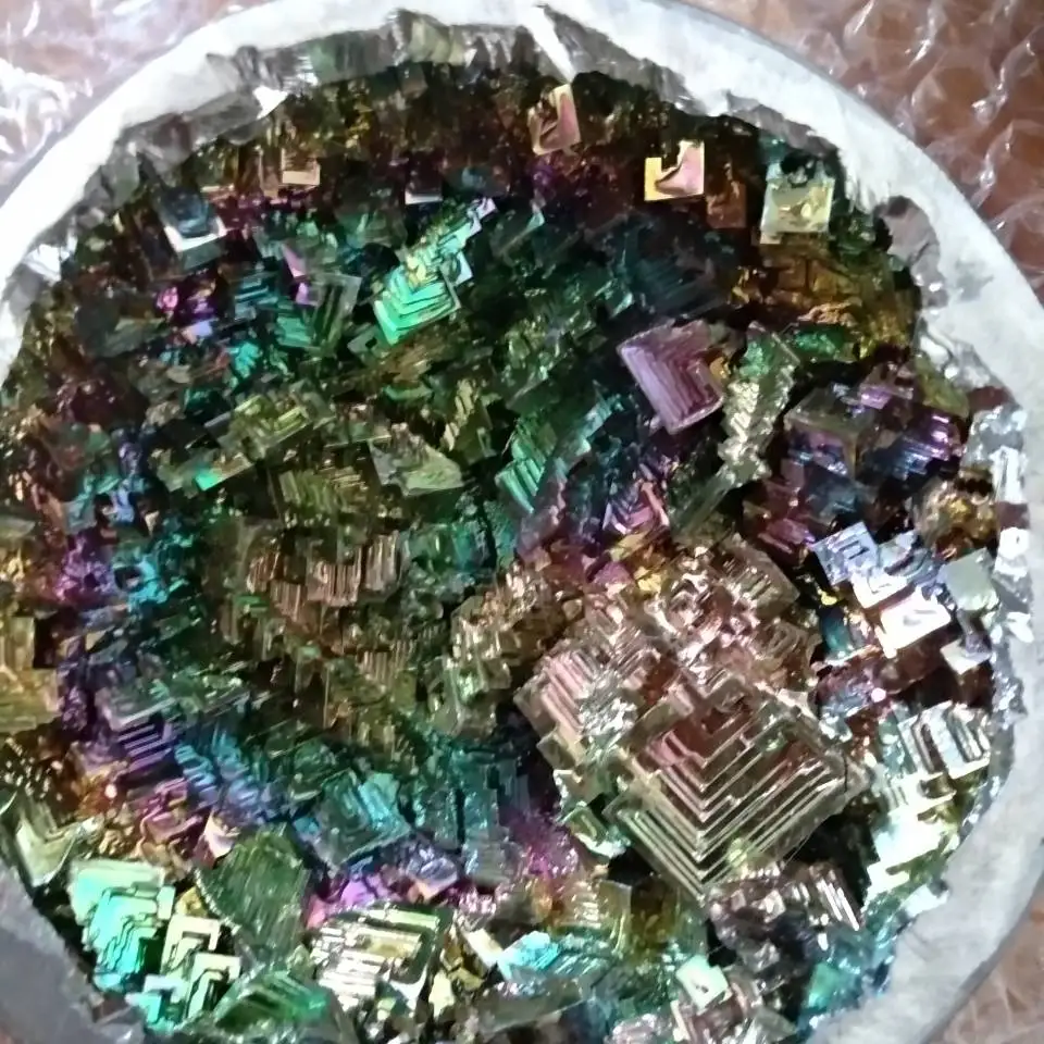 natural bismuth mineral ore crystal bowl for home decoration