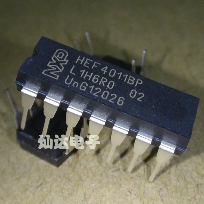 HEF4011BP logic chips into the DIP14