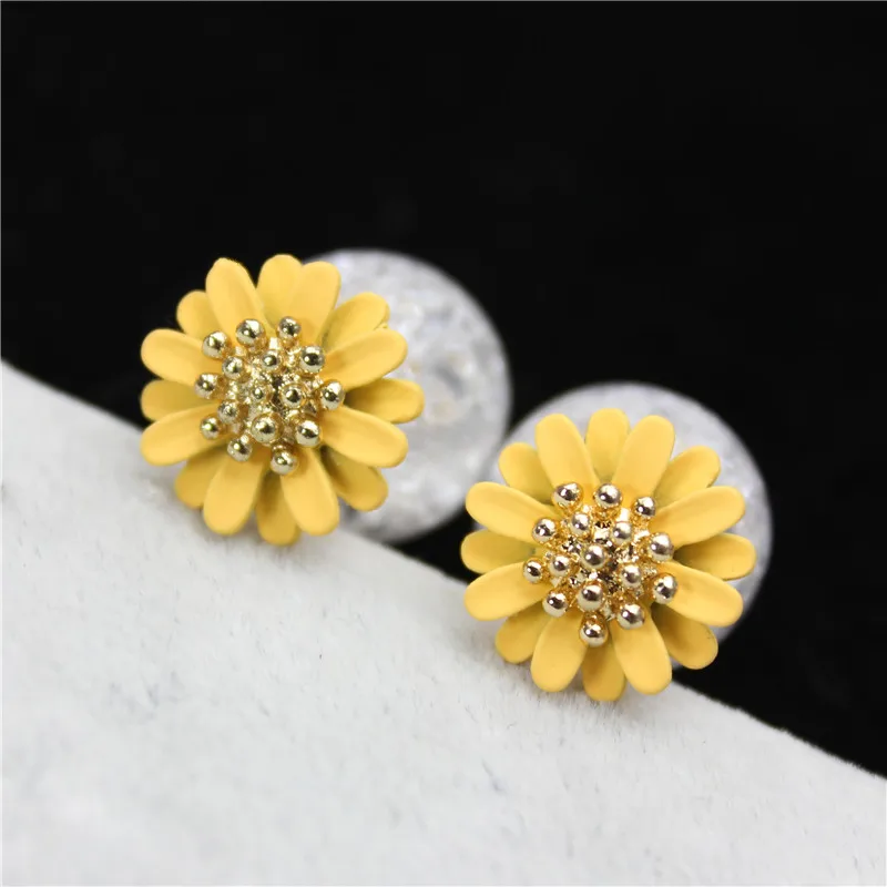 2019 new  fashion brand jewelry simple double pearl earrings for women elegant daisy flower stud earrings