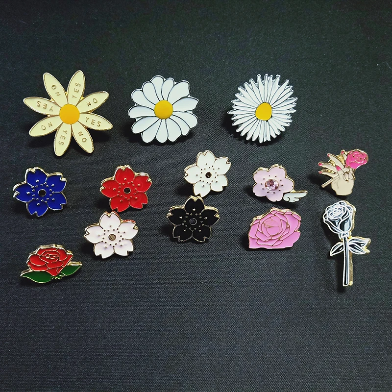 Kpop Hijab Pin เชอร์รี่ดอกไม้เข็มกลัดเคลือบ Pins ปุ่มสำหรับกระเป๋าของขวัญเครื่องประดับแจ็คเก็ต Coat Lapel Pin แฟชั่นผู้หญิงอุปกรณ์เสริม