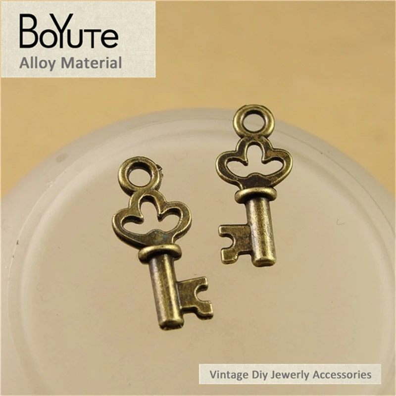 BoYuTe (200 Pieces/Lot) 17*7MM Wholesale Key Accessories Parts Antique Bronze Plated Zinc Alloy Key Charms for Jewelry Making