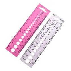 1 Piece Plastic Knitting Needle Size Gauge Inch cm Ruler Tool (US UK Canada Sizes) 2-10mm Costura Sewing Accessories Tools