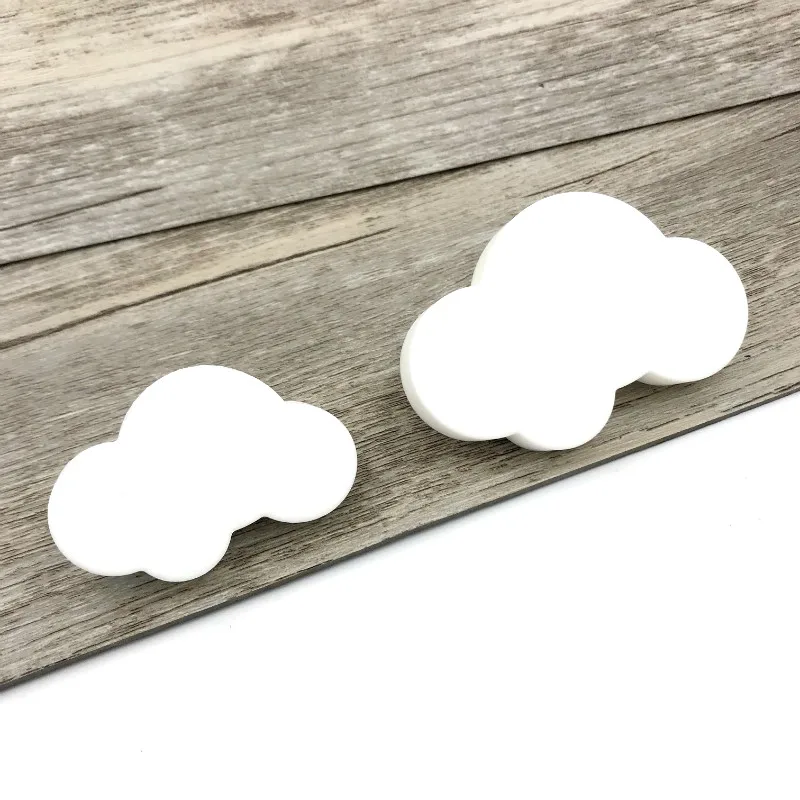 1x Children Room Knobs and Handles Cartoon Furniture Handles Soft PVC White Cloud Door Knob Drawer Cabinet Pulls for kids