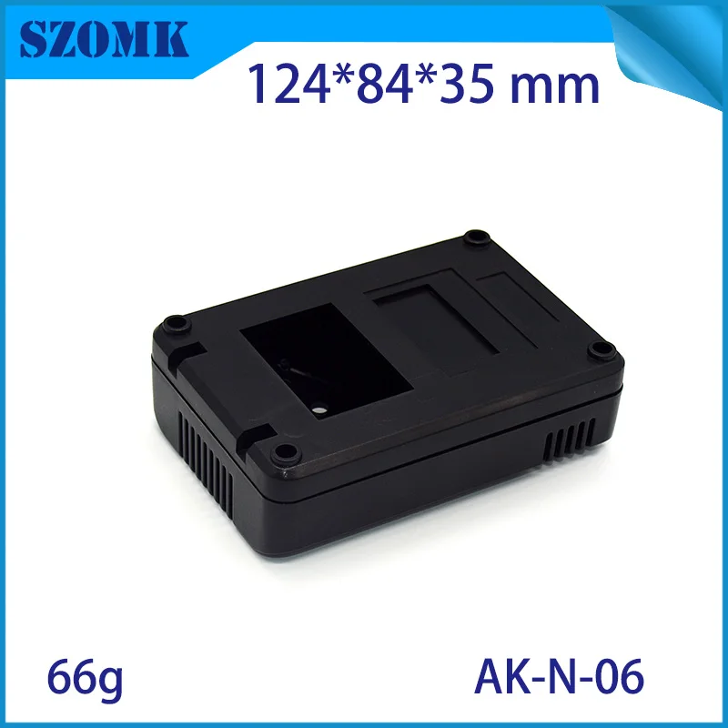 Plastic enclosure Black color and white  PCB size 112x84x38mm project box outlet power supply abs diy pcb case for szomk electri