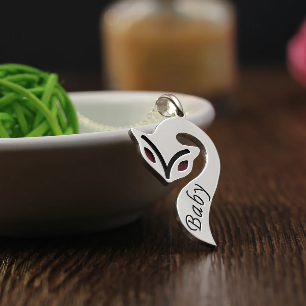 

Vertical Fox Pendant Necklace with Customized Name Engraved Any Pet Can be Stamped Necklace Fashion Fox Jewely Christmas Gift
