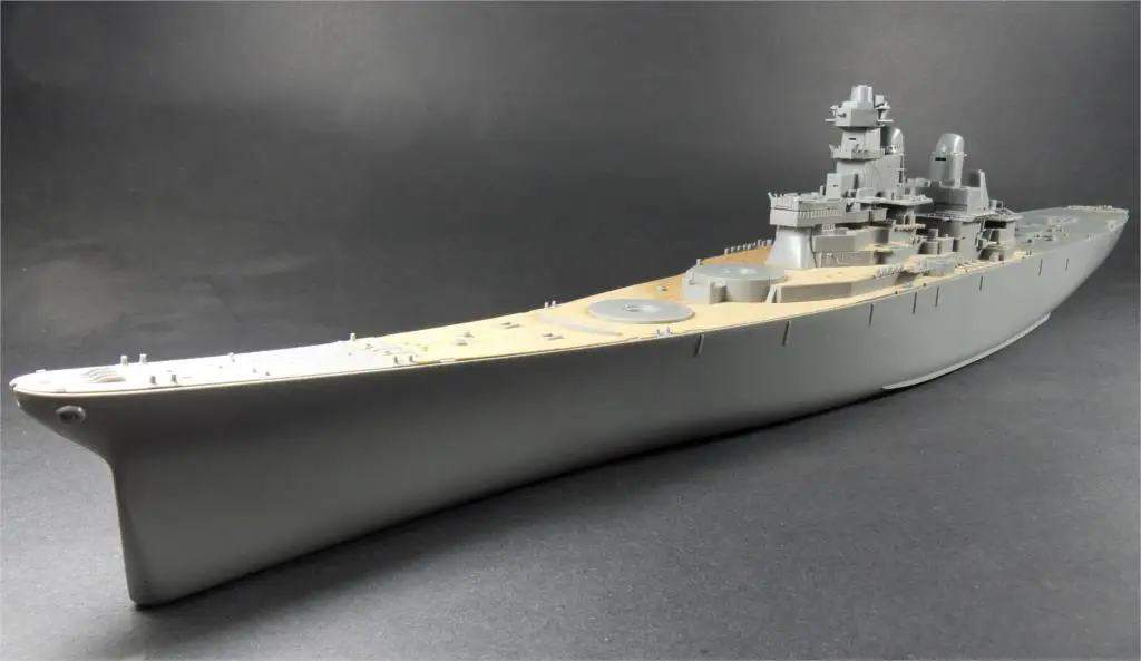 The new ARTWOX 78029 battleship Missouri wood deck PE Tamiya 3M paint cover paper AM10006A