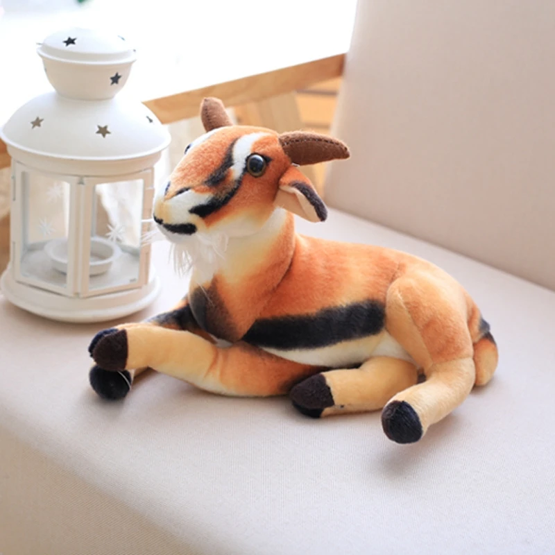 Dorimytrader Lovely Soft Realistic Lying Animal Antelope Plush Doll Stuffed Soft Simulation Goat Sheep Toy Gift Decoration 40cm