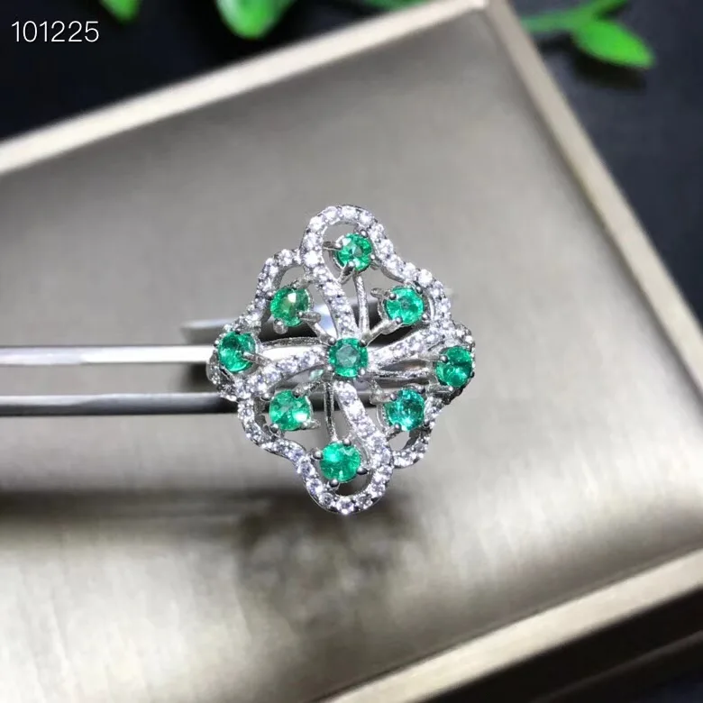 Natural emerald ring, fashionable, gem quality, deep color, 925 silver, customizable size number