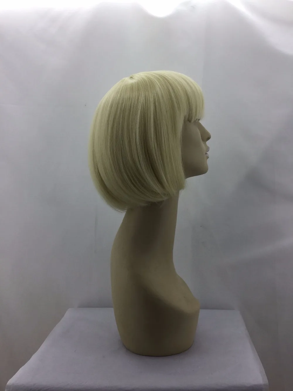 Blonde Wig Fei-Show Synthetic Heat Resistant Short Wavy Women Hair Halloween Costume Carnival Cos-play Student Bob Hairpiece