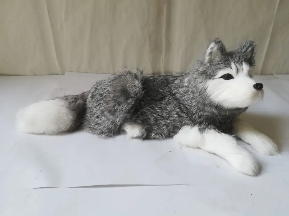 

simulation gray husky dog hard model plastic&furs about 28x12cm lying husky prop,home decoration toy gift s2142