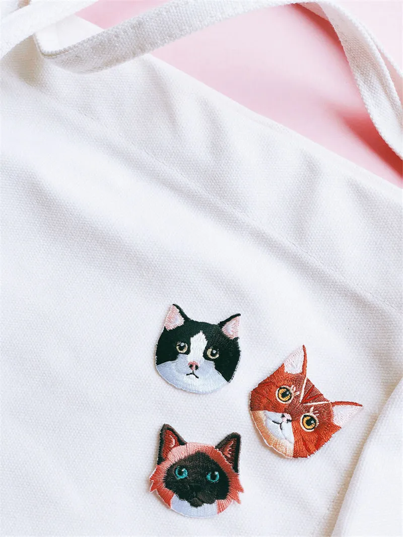 AHYONNIEX Brand Cute Embroidery Cat Patch Kid's Clothing Patches Backpack Decoration Fabric Applique Small Iron On Patches