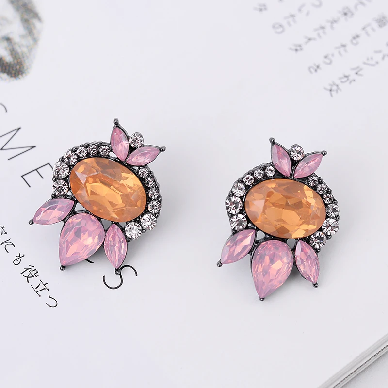  Fashion Crystal Stone Piercing Earrings Lovely Statement Women Stud Earrings Birthday Christmas Gift Jewelry for Girls