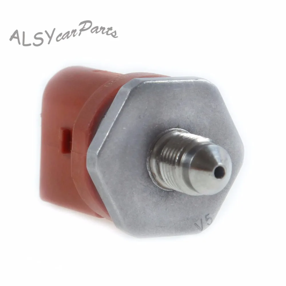 YMM  Fuel Rail Fuel Pressure Sensor 06J 906 051 D For VW Jetta Golf Passat Tiguan Audi A4 A6 Q5 Skoda 1.8T 2.0T 0261545034