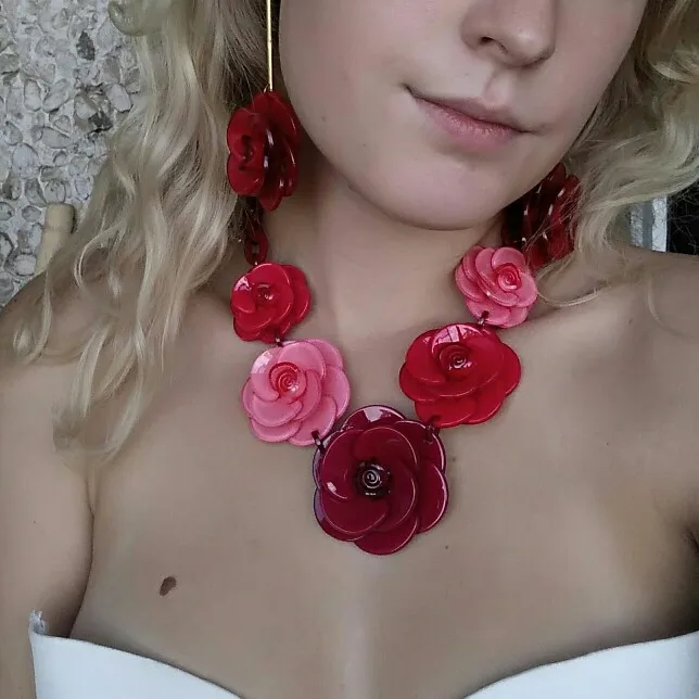 New Fashion Acrylic Jewelry Retro Big Acrylic Rose Flowers Ornament Personality Necklace Earring Set For Femme Christmas Gift