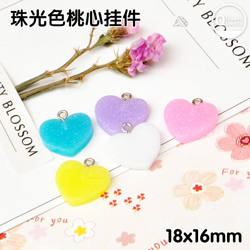 20pcs resin glitter heart necklace charms very cute keychain pendant  necklace pendant for DIY decoration