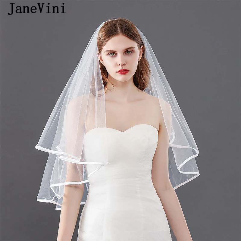 Janevini 간단한 두 레이어 화이트/아이보리 tulle 웨딩 베일 빗 리본 가장자리 짧은 60*80 cm 신부 베일 웨딩 액세서리