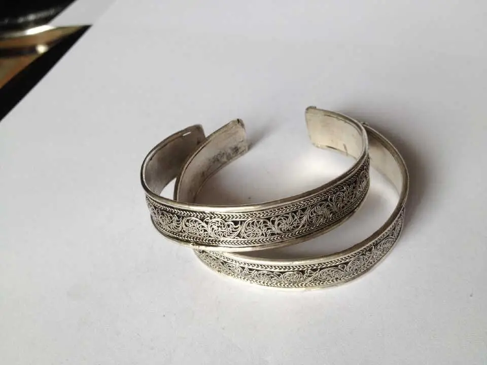 

Free shipping Pair RARE TIBET MIAO SILVER BRACELET ADJUSTABLE