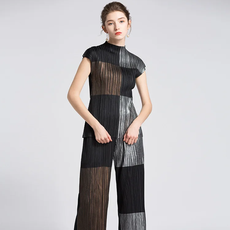 

Miyake fold Autumn bronzing t-piece set large swing short sleeve t-shirt + Wide leg pants set IN STOCK