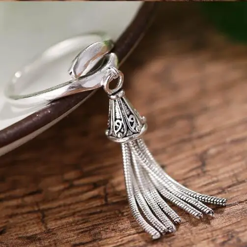 Hot Fashion Royal Barque Long Chain Vintage Silver Tassel Tail Ring for Women Accessories