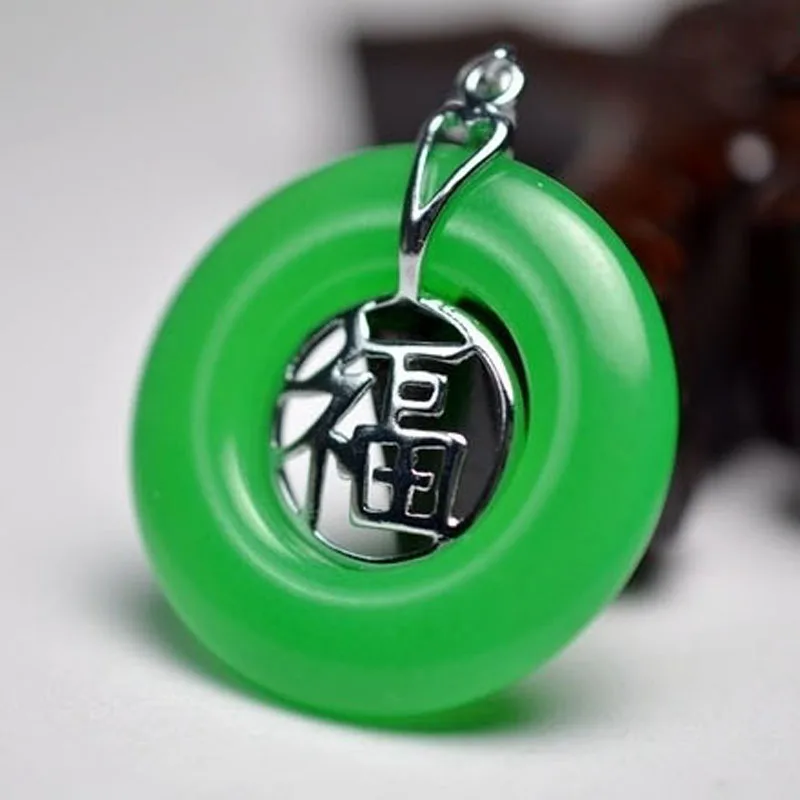 

Wholesale New Design Style green jade alloy Blessing Unisex Pendant & Necklace+Free chain