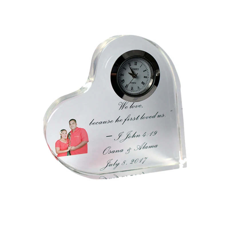 Personalzied Color Printing Heart Shaped Wedding Clock Crystal Clock Paperweight Wedding Favor Gifts