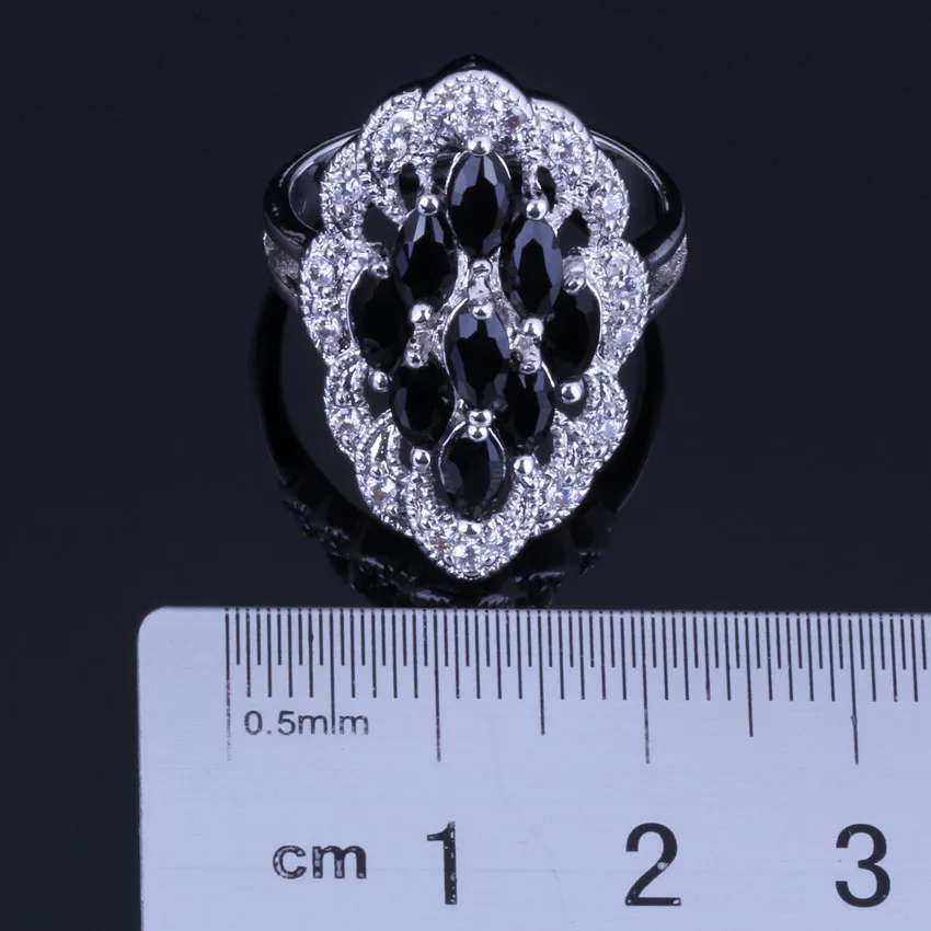Good-Looking Oval Black Cubic Zirconia White CZ Silver Plated Ring V0592