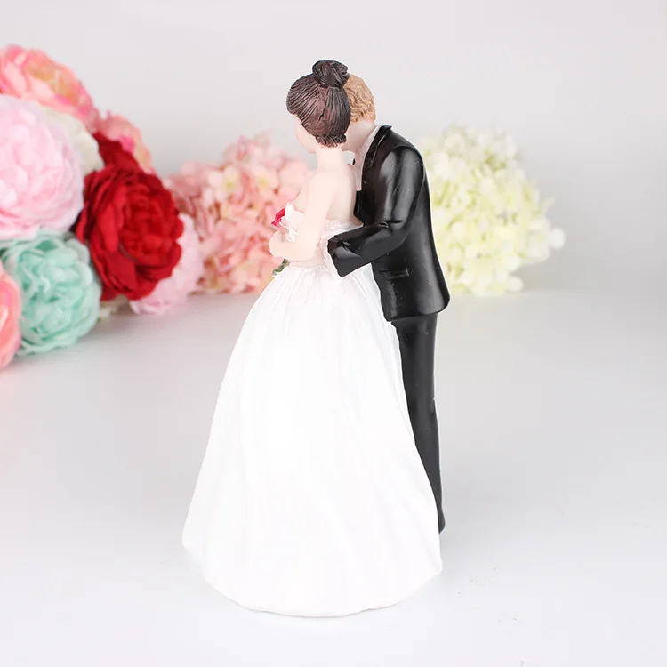 Bolafynia Wedding cake doll toy Resin Crafts Decoration Cake Top Decoration wedding Valentine's Day gift