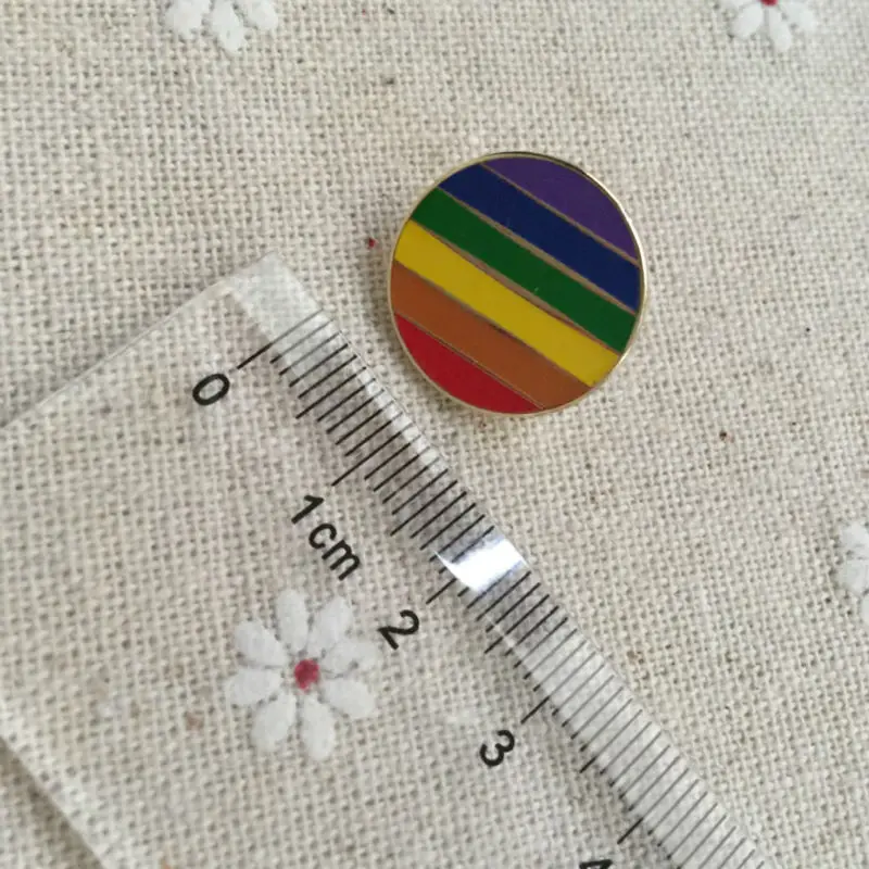 10pcs Grave Tomb Girl Power Brooch 90s Gravestone Creepy Feminist BOY BYE Lapel Pin Women\'s Rights Pins Leis Prince Love Badge