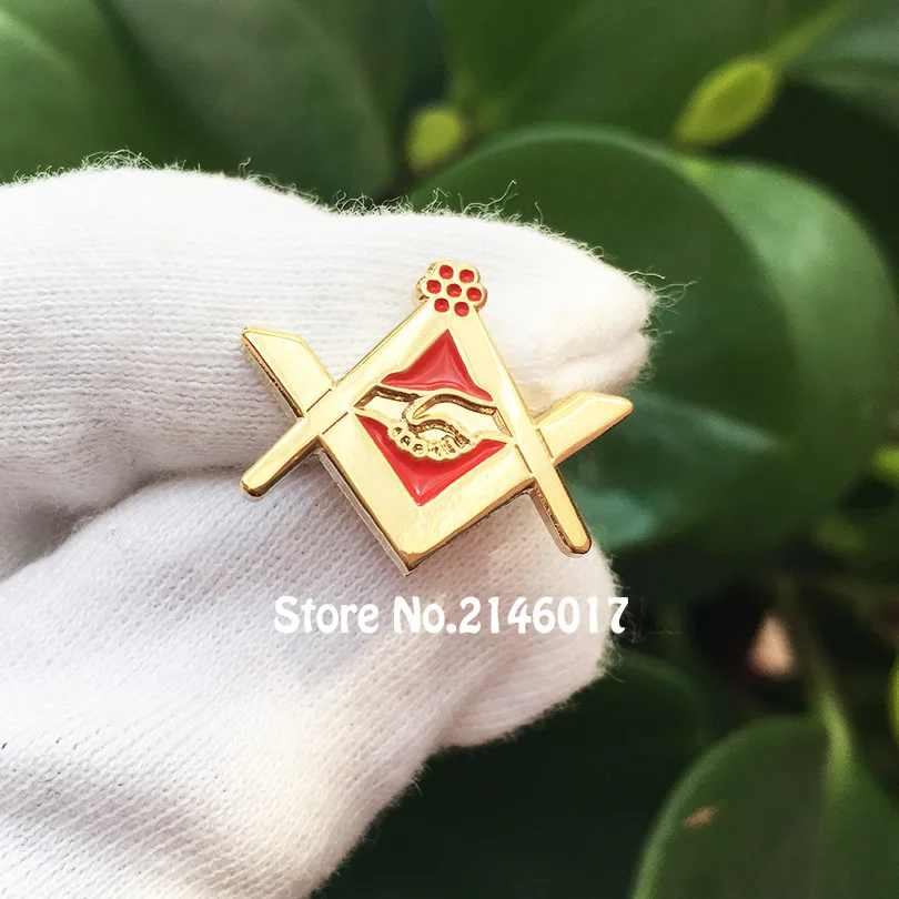 19mm Free Masons Square and Compass Lapel Pin Newly Masonic Shake Hands Friendship Soft Enamel Brooch Pins Brooch Metal Badge