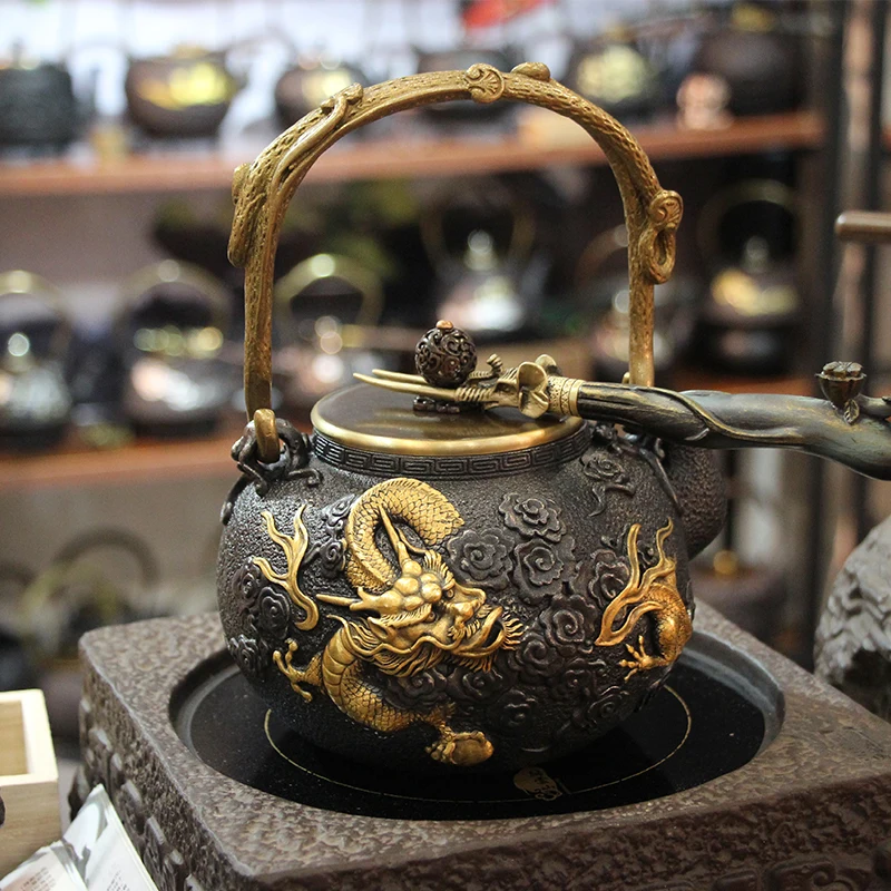 

Golden Dragon Embossed Uncoated Cast Iron Handicrafts Teapot Kung Fu Tea Set Special Decoration Boil Tea Kettle