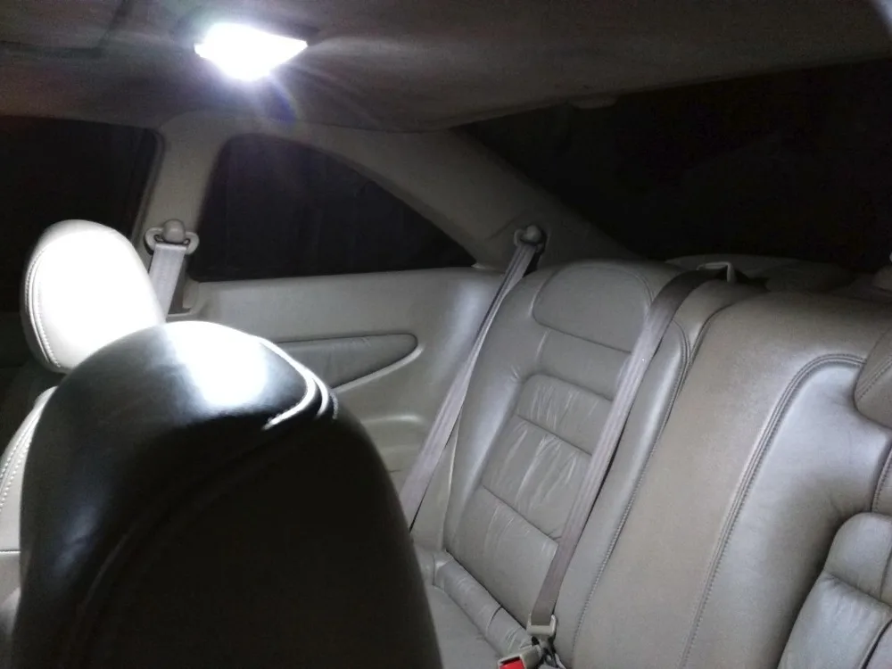 SHENKENUO 16-Piece Xenon White LED Interior Light Kit For 1999-2006 Chevy Silverado