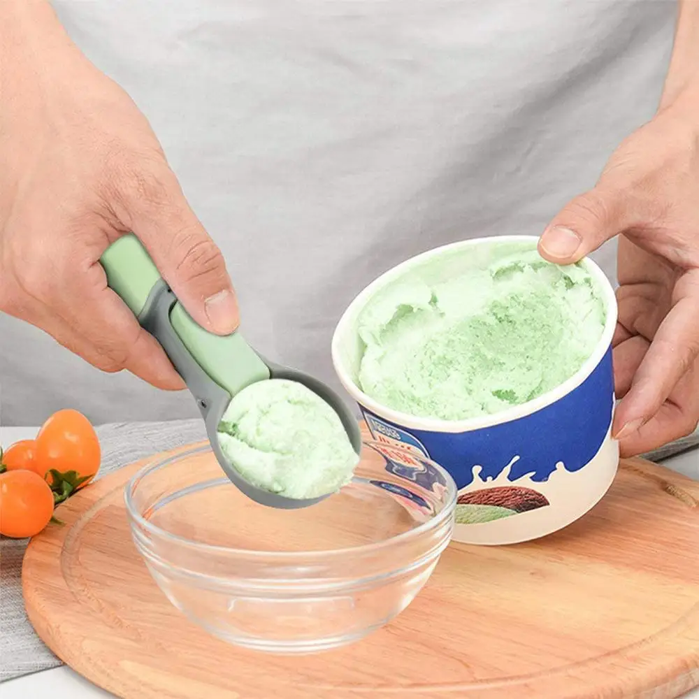 

Ice Cream Scoop With TPR Material Trigger Spoon Nonstick Anti-Freeze Plastic Scoop For Cookie, Ice Cream, Fruit