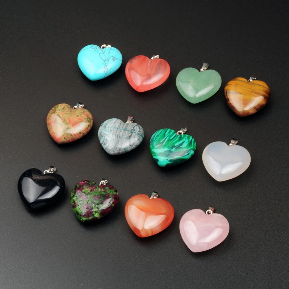 12pcs Crystal Quartz Heart Love Carved Palm Worry Stone Chakra Pendants Random Colors for Wedding Jewelry Bridesmaid Making Free