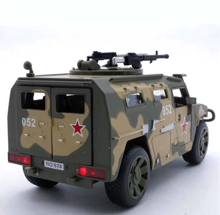 1:32 scale alloy pull back SUV model,tiger military armored vehicles,4 open doors,metal diecasts,sound light toy,Free Shipping